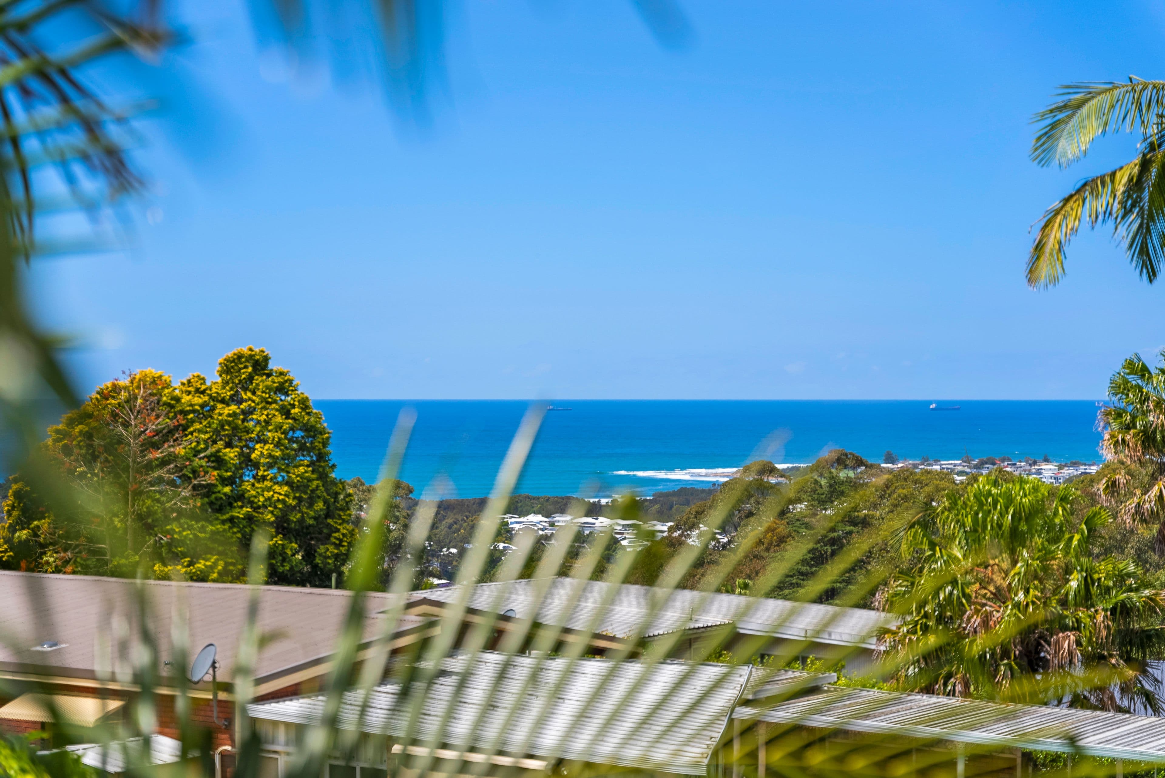 48 Robinsville Crescent, Thirroul NSW 2515, Thirroul - Thumbnail 2