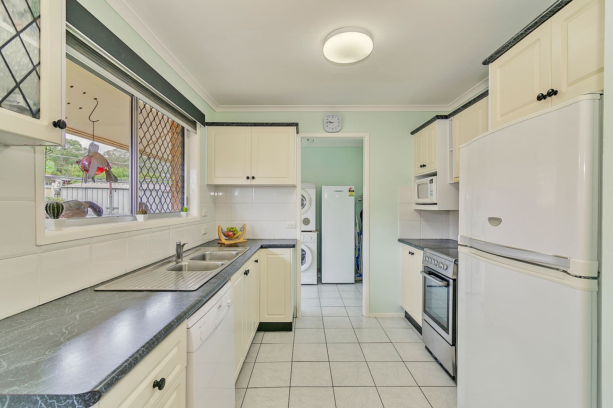 2 Sycamore Court, Logan Central QLD 4114, Logan Central - Thumbnail 2