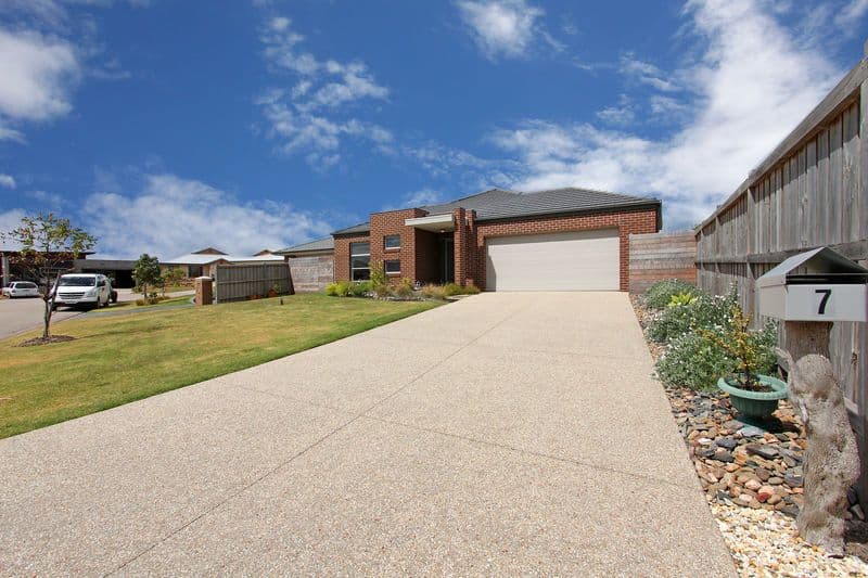 7 Rosella Rise, ROSEBUD VIC 3939, Rosebud - Thumbnail 2