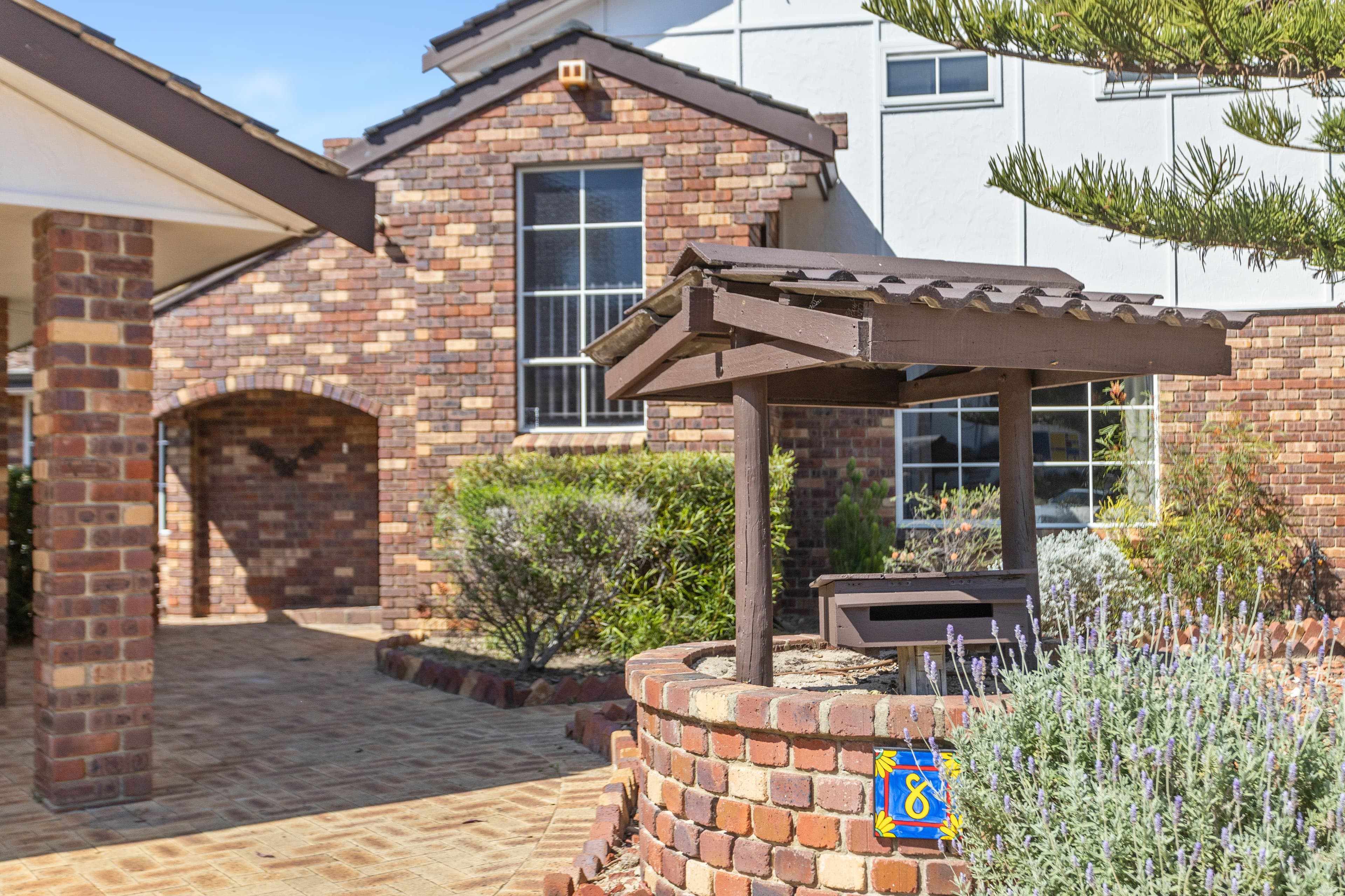 8 Castle Court, Kallaroo WA 6025, Kallaroo - Thumbnail 2