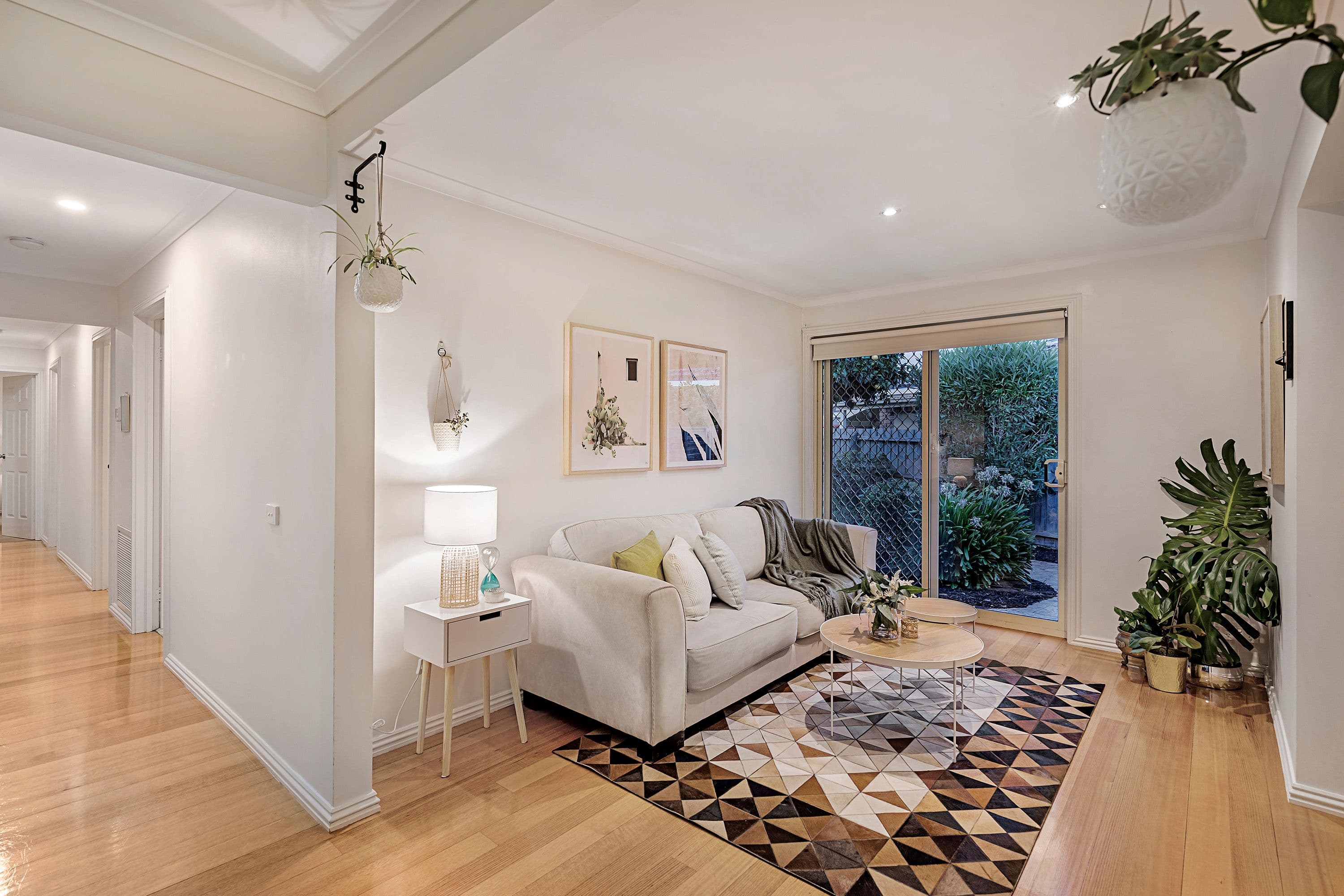 2 Galway Court, Wheelers Hill VIC 3150, Wheelers Hill - Thumbnail 4