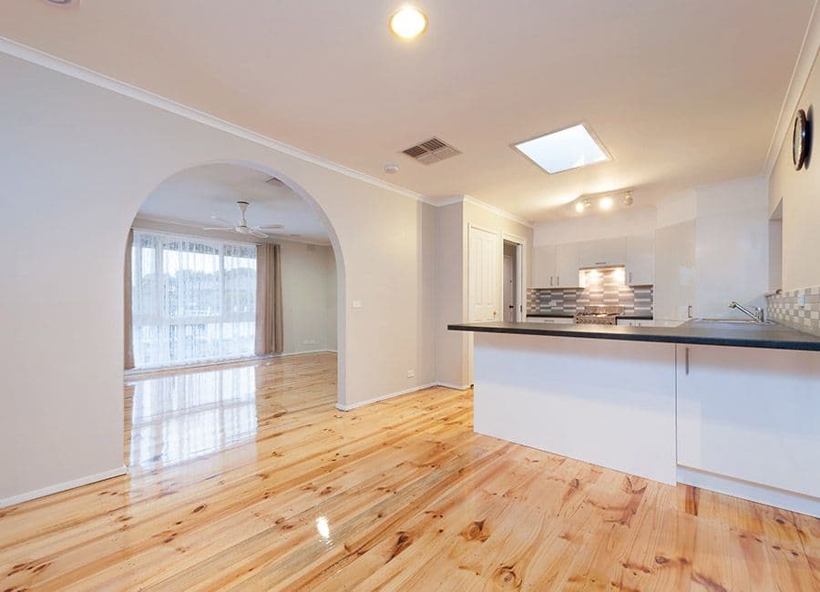 16 Grinstead Court, Craigieburn VIC 3064, Craigieburn - Thumbnail 3