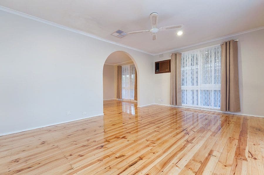 16 Grinstead Court, Craigieburn VIC 3064, Craigieburn - Thumbnail 4