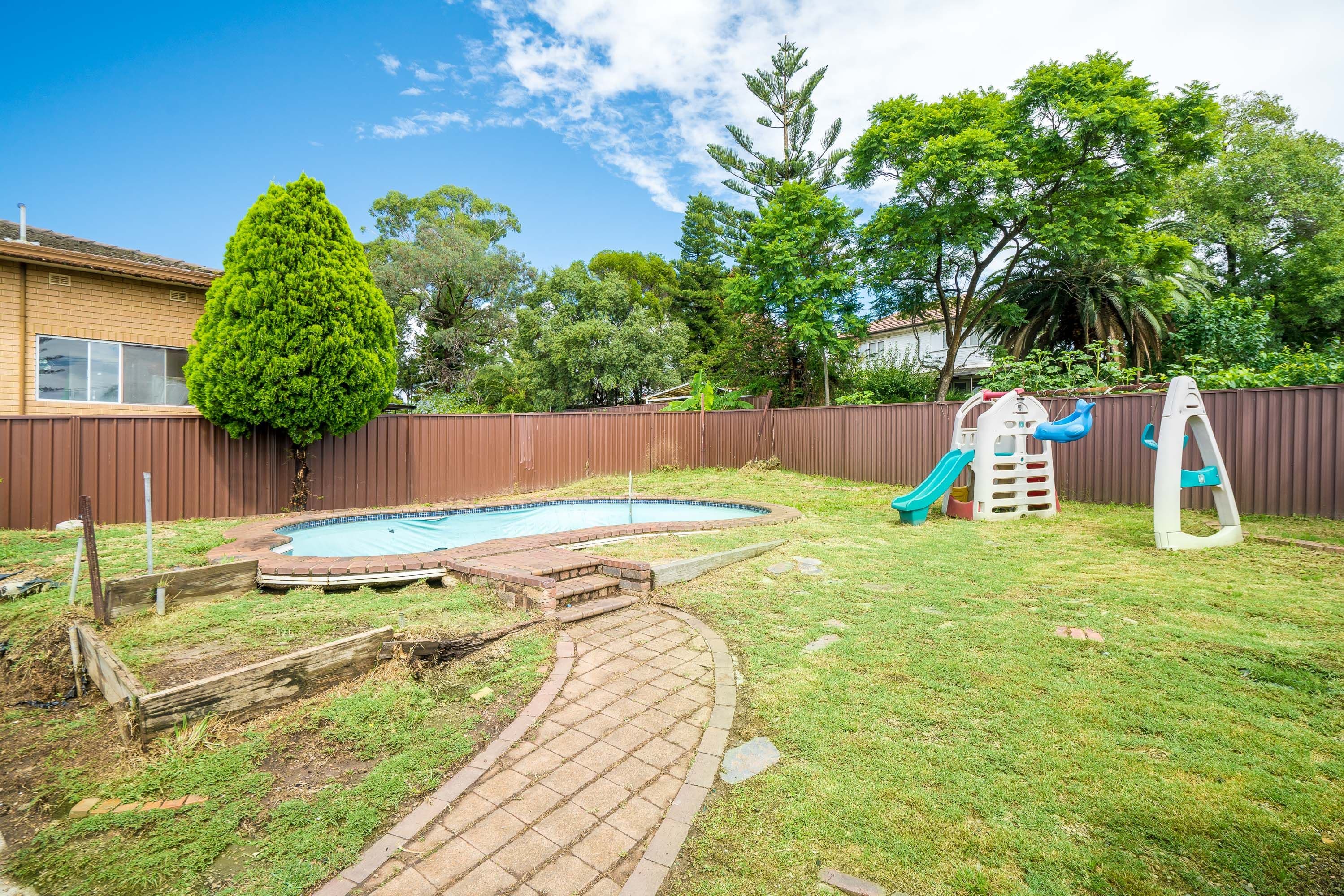7 Holland Crescent, Casula - Thumbnail 7