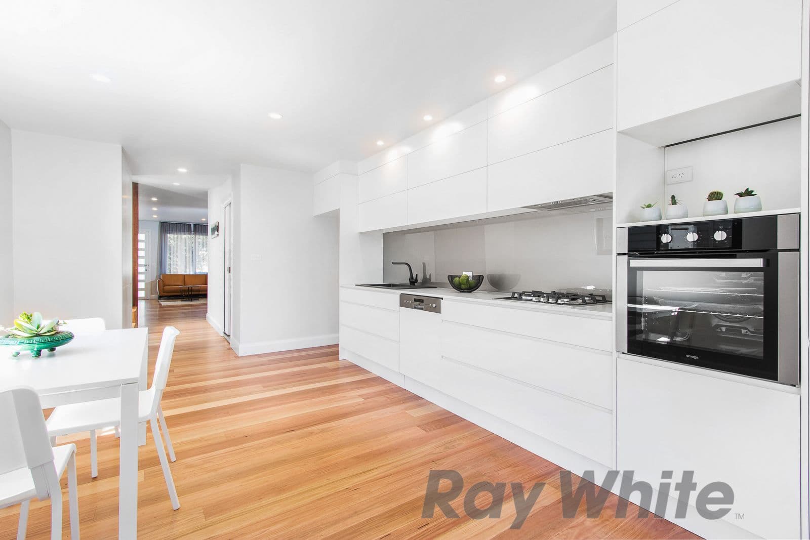 42 Chinchen Street, Islington - Thumbnail 3