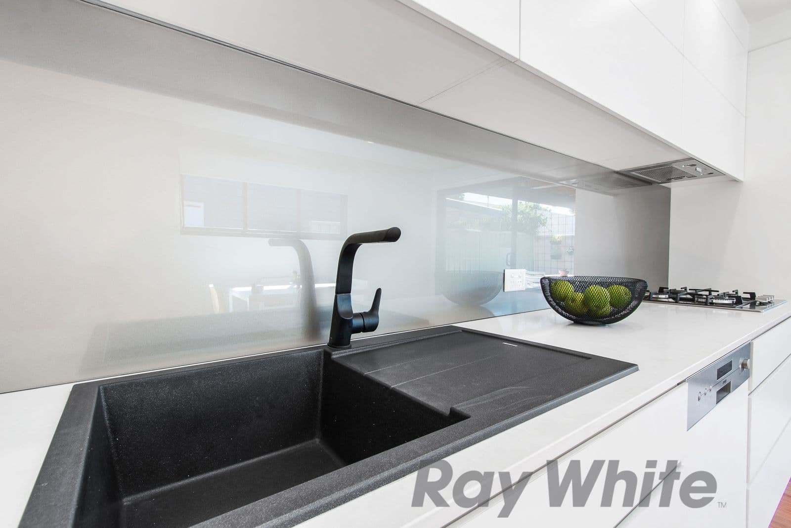 42 Chinchen Street, Islington - Thumbnail 6