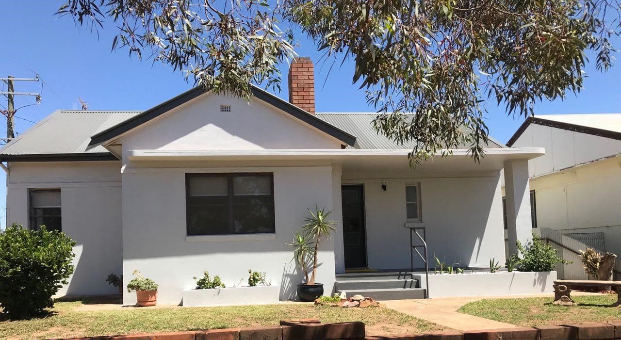 1 Melbourne Street, Parkes - Image 1