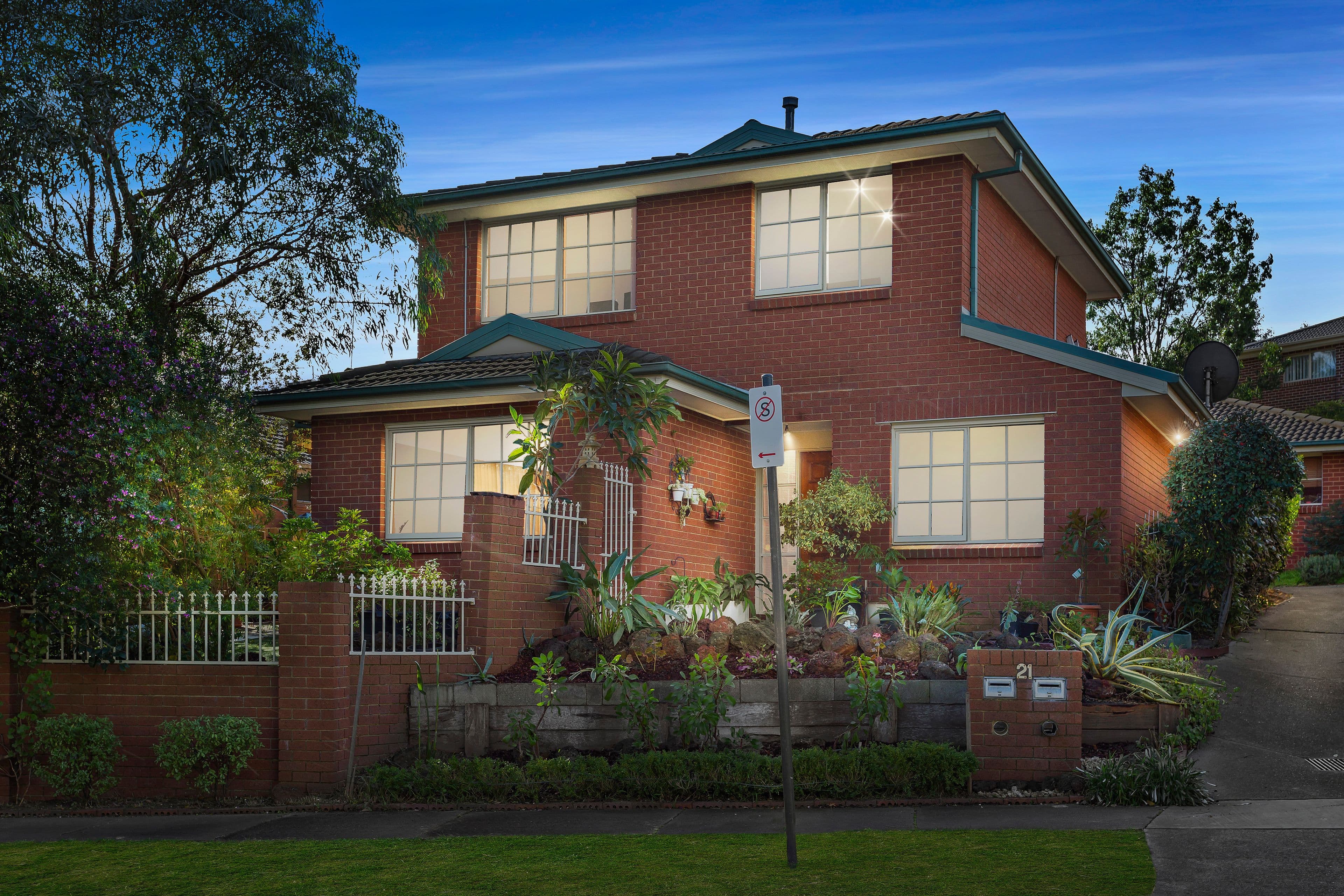 21-23 Cabena Crescent, Chadstone VIC 3148, Chadstone - Image 1