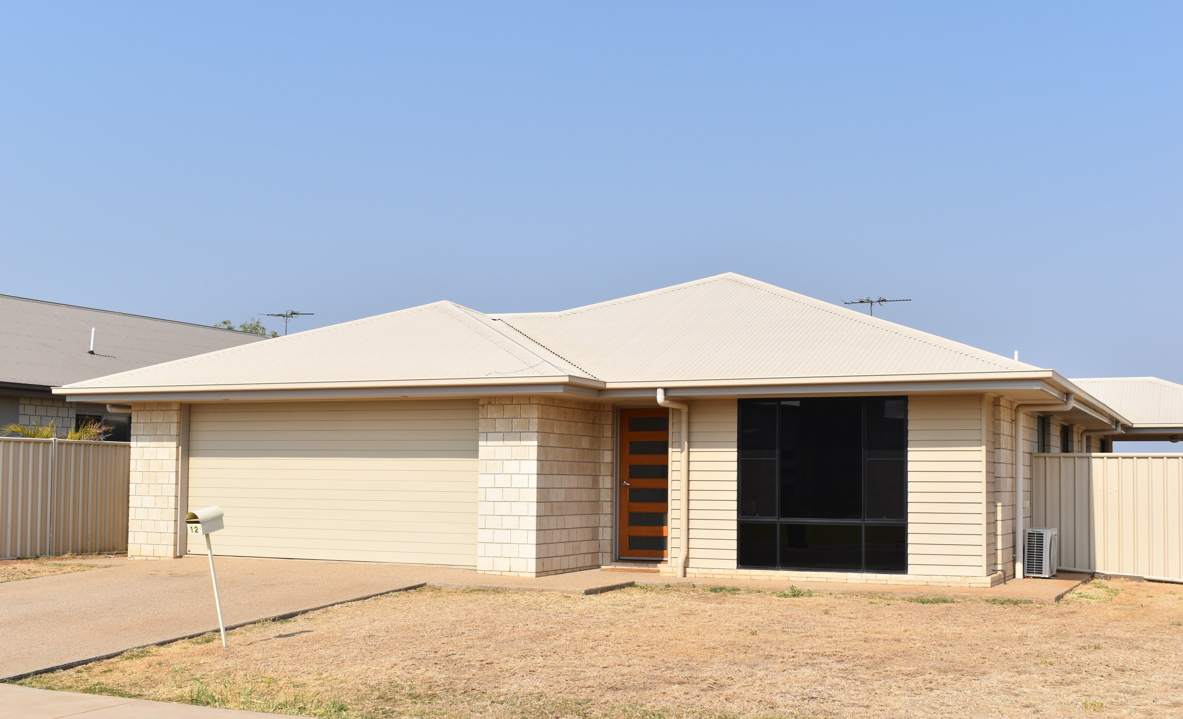 12 Randwick Road, Emerald QLD 4720, Emerald - Image 1