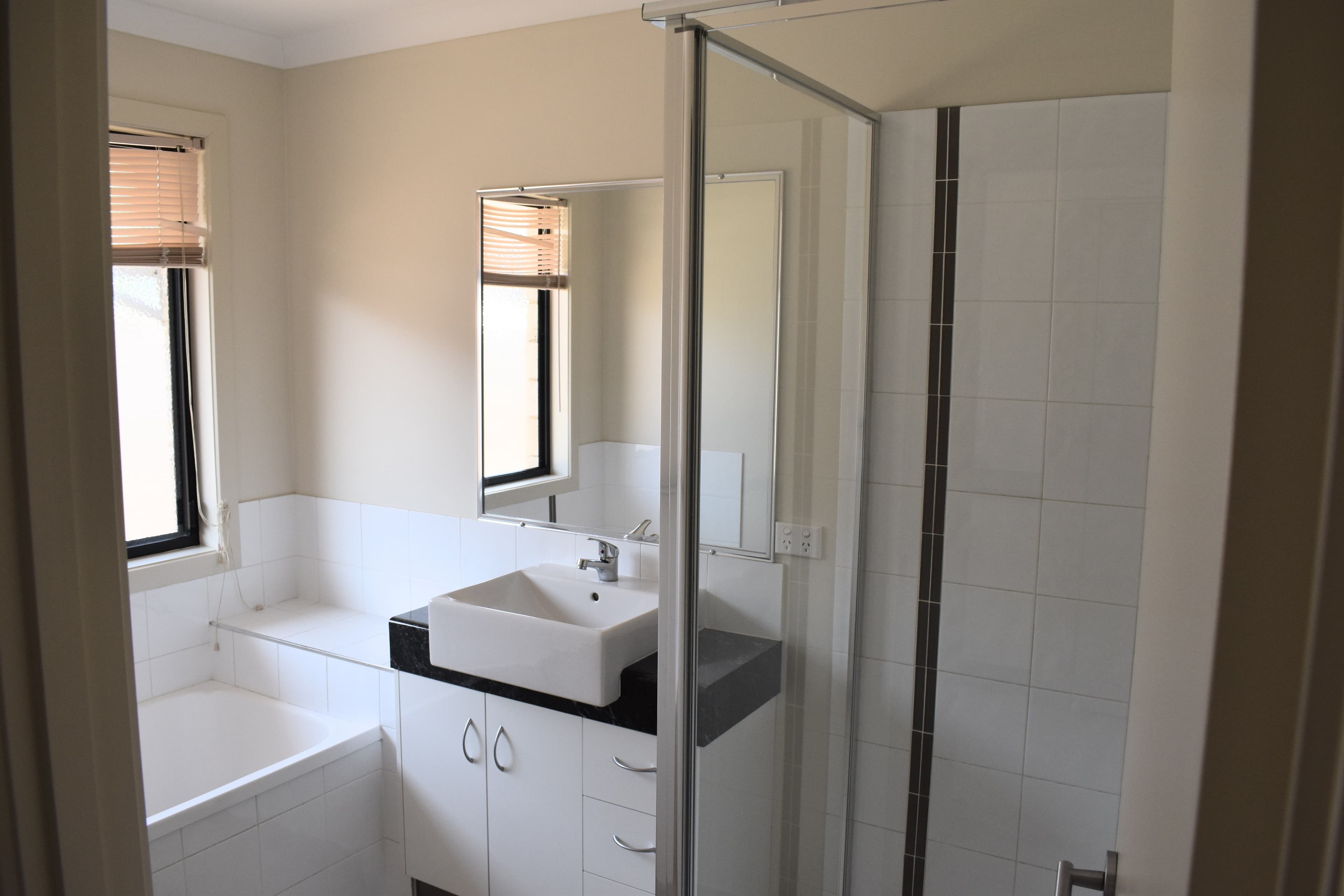12 Randwick Road, Emerald QLD 4720, Emerald - Thumbnail 6