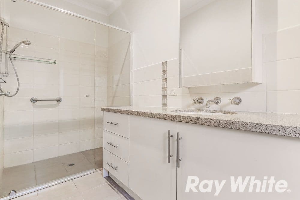 20 Hobson Street, Greensborough VIC 3088, Greensborough - Thumbnail 6