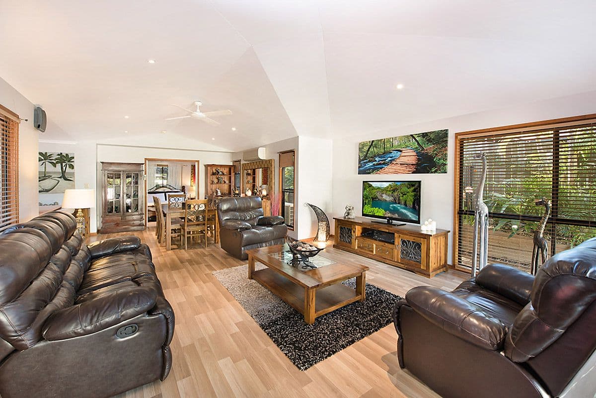 11 Greenhaven Close, Burnside QLD 4560, Burnside - Thumbnail 2