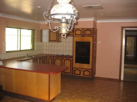 140 Aberford Street, COONAMBLE NSW 2829, Coonamble - Thumbnail 2