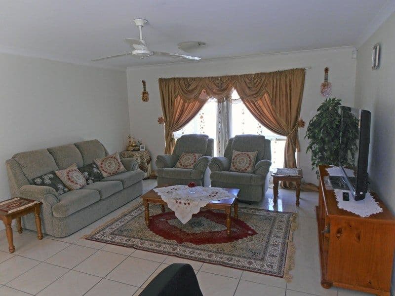 67 Rubicon Crescent, KURABY QLD 4112, Kuraby - Thumbnail 3