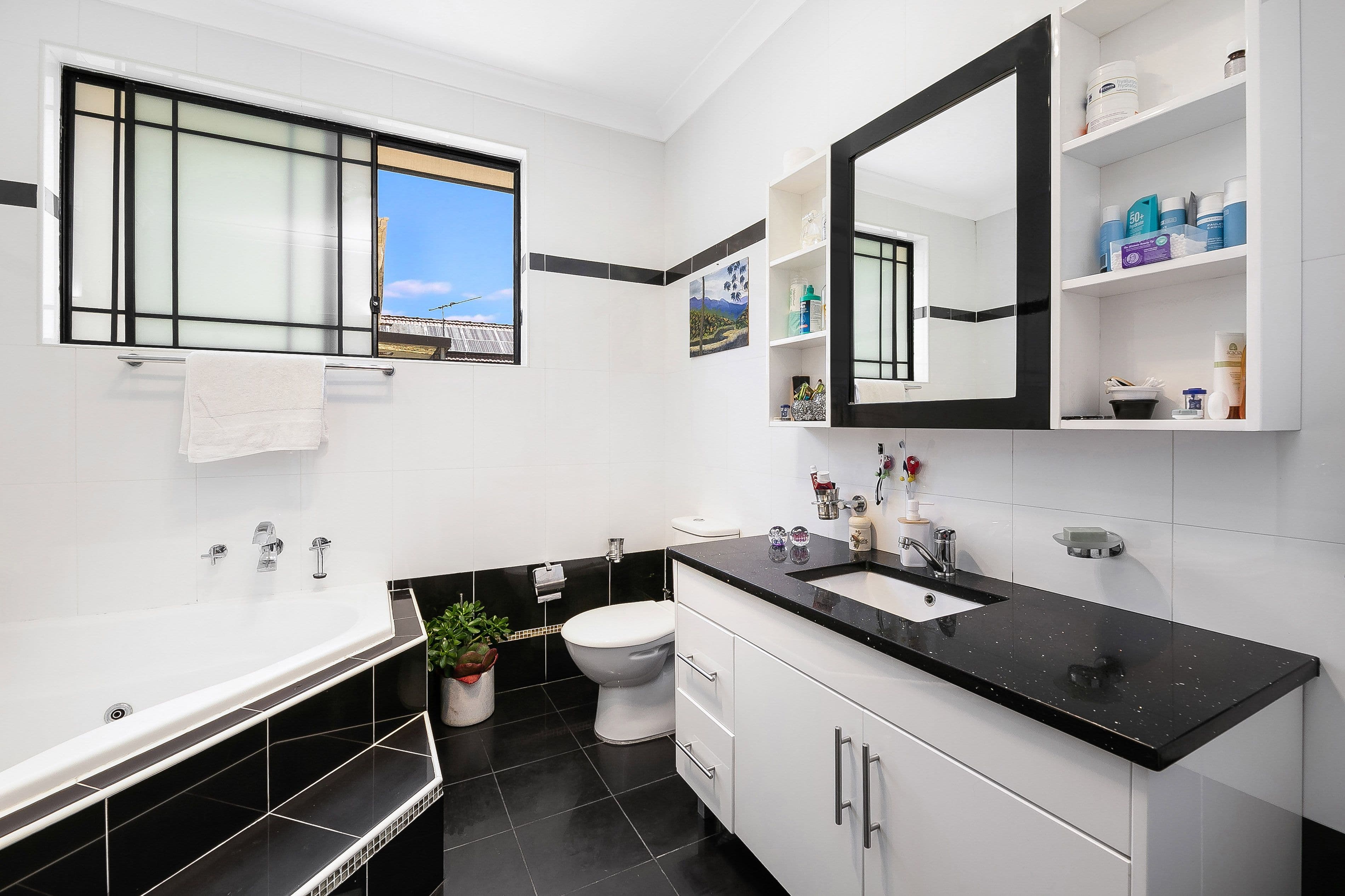 4 Marmion Street, Birrong NSW 2143, Birrong - Thumbnail 7