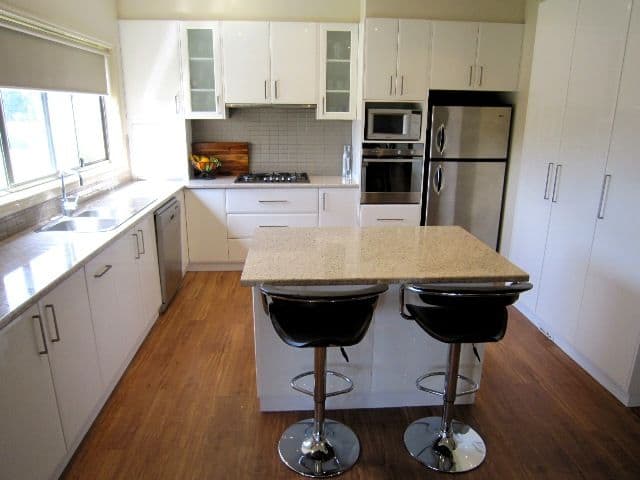 4 Grange Court, ECHUCA VIC 3564, Echuca - Thumbnail 2