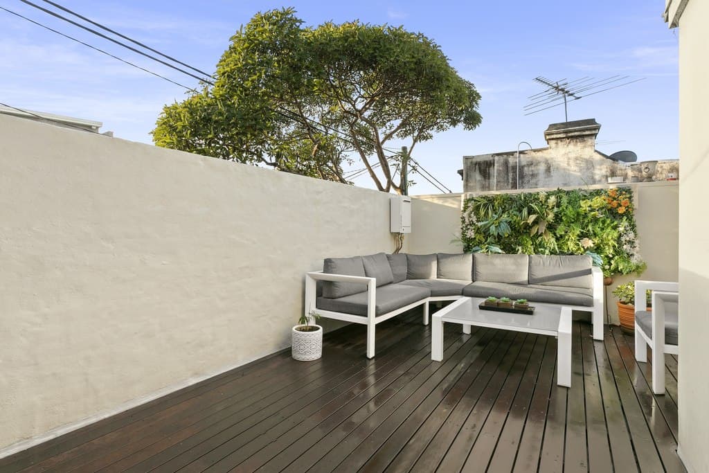 14 Henderson Road, Alexandria - Thumbnail 2