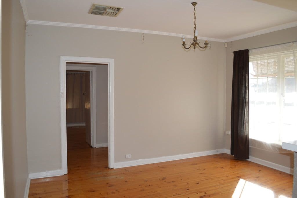 1 Henley Avenue, Henley Beach SA 5022, Henley Beach - Thumbnail 4