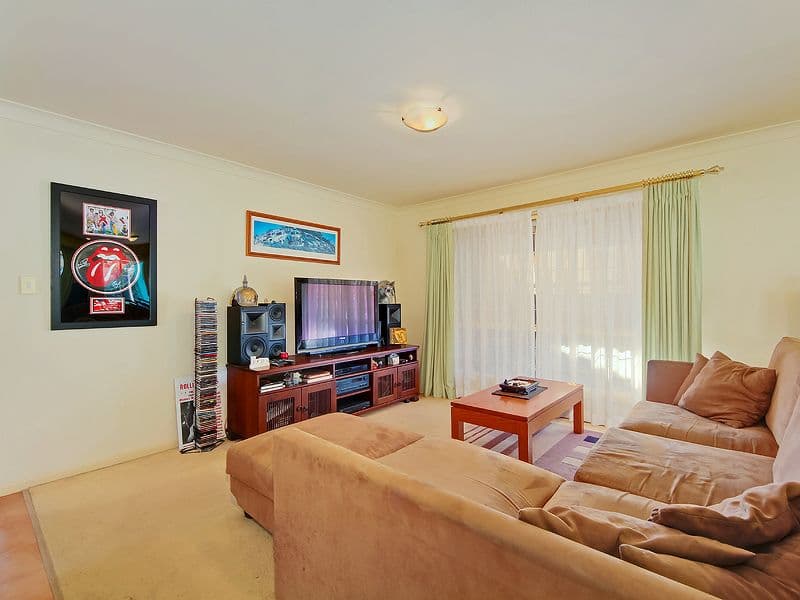 92 Lambor Drive, MUDGEERABA QLD 4213, Mudgeeraba - Thumbnail 7
