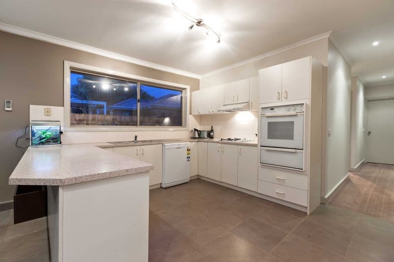 3A Heath Avenue, FRANKSTON VIC 3199, Frankston - Thumbnail 2