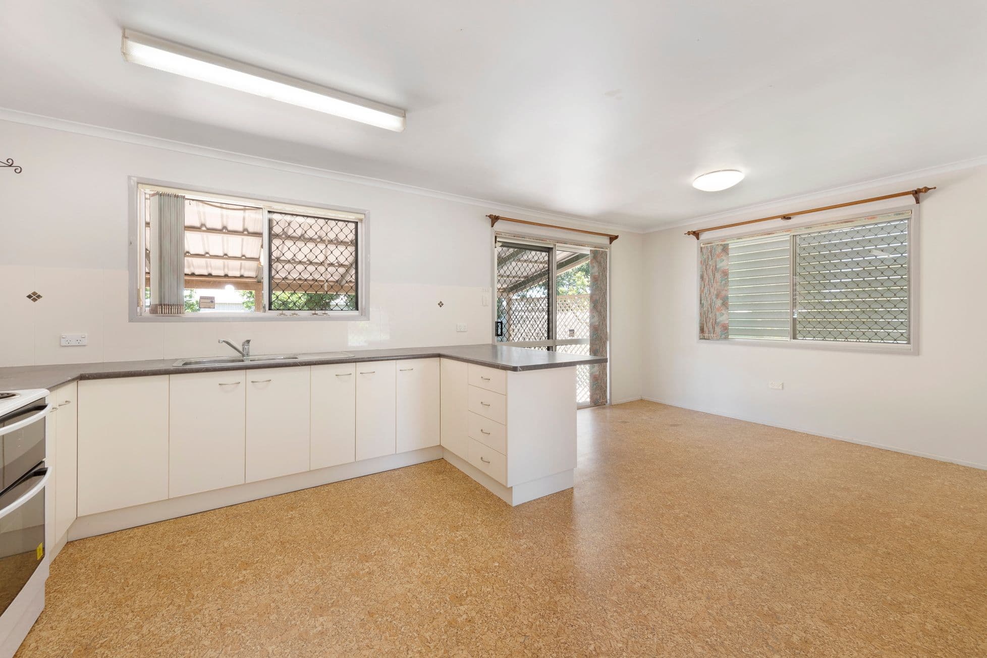 18 Sunset Drive, Thabeban QLD 4670, Thabeban - Thumbnail 7