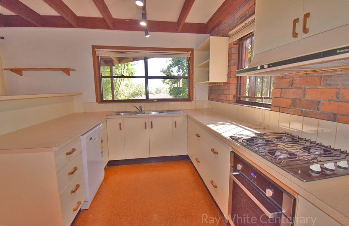 25 Sirocco Street, Jamboree Heights QLD 4074, Jamboree Heights - Thumbnail 4