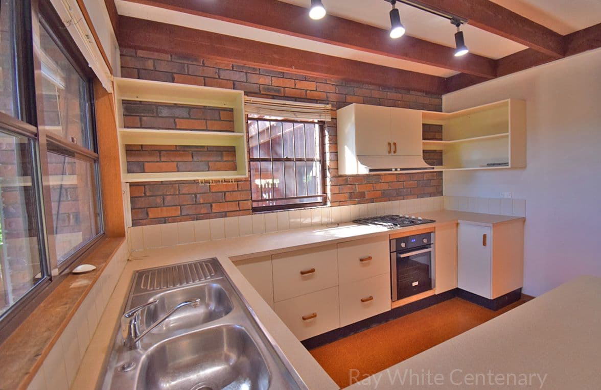 25 Sirocco Street, Jamboree Heights QLD 4074, Jamboree Heights - Thumbnail 5