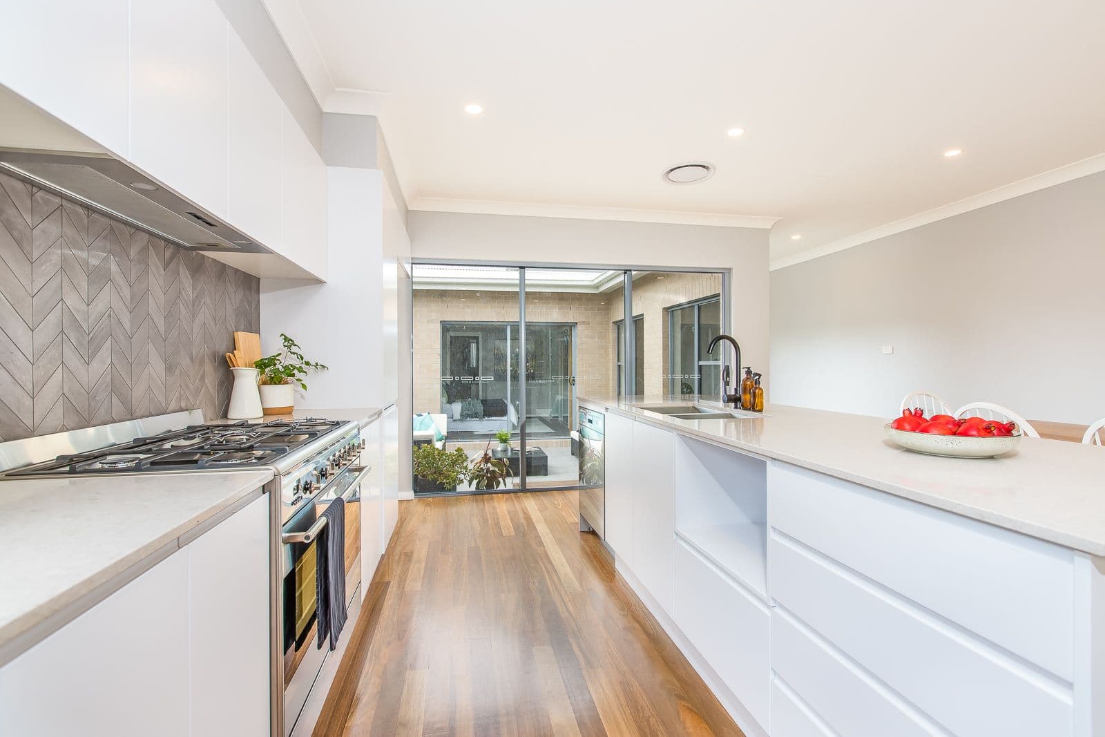 30 Fleet Street, New Lambton NSW 2305, New Lambton - Thumbnail 2