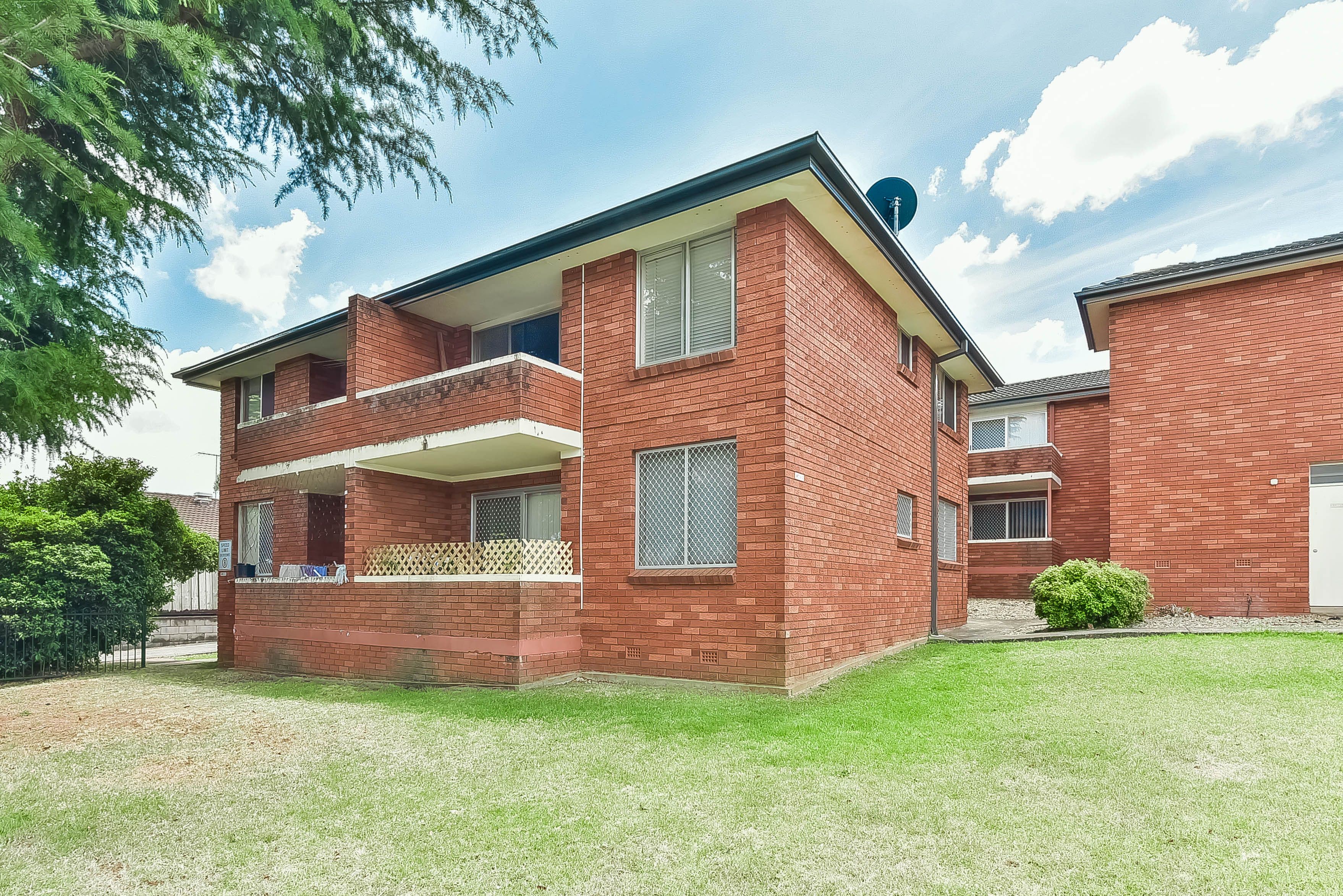 98 Dumaresq Street, Campbelltown - Image 1