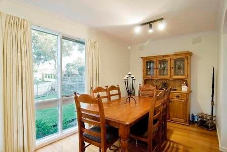 8 Siddeley Court, DINGLEY VILLAGE VIC 3172, Dingley Village - Thumbnail 4