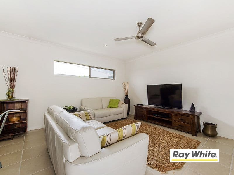 28 River Run Circuit, ORMEAU HILLS QLD 4208, Ormeau Hills - Thumbnail 6