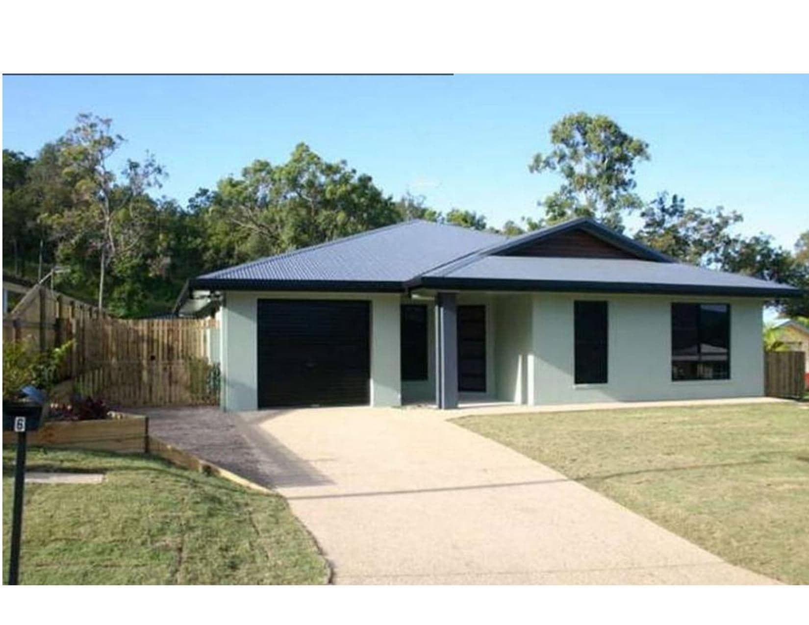 6 Diamond Crescent, SARINA QLD 4737, Sarina - Thumbnail 2