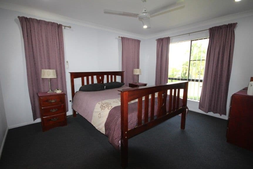 6 Diamond Crescent, SARINA QLD 4737, Sarina - Thumbnail 6