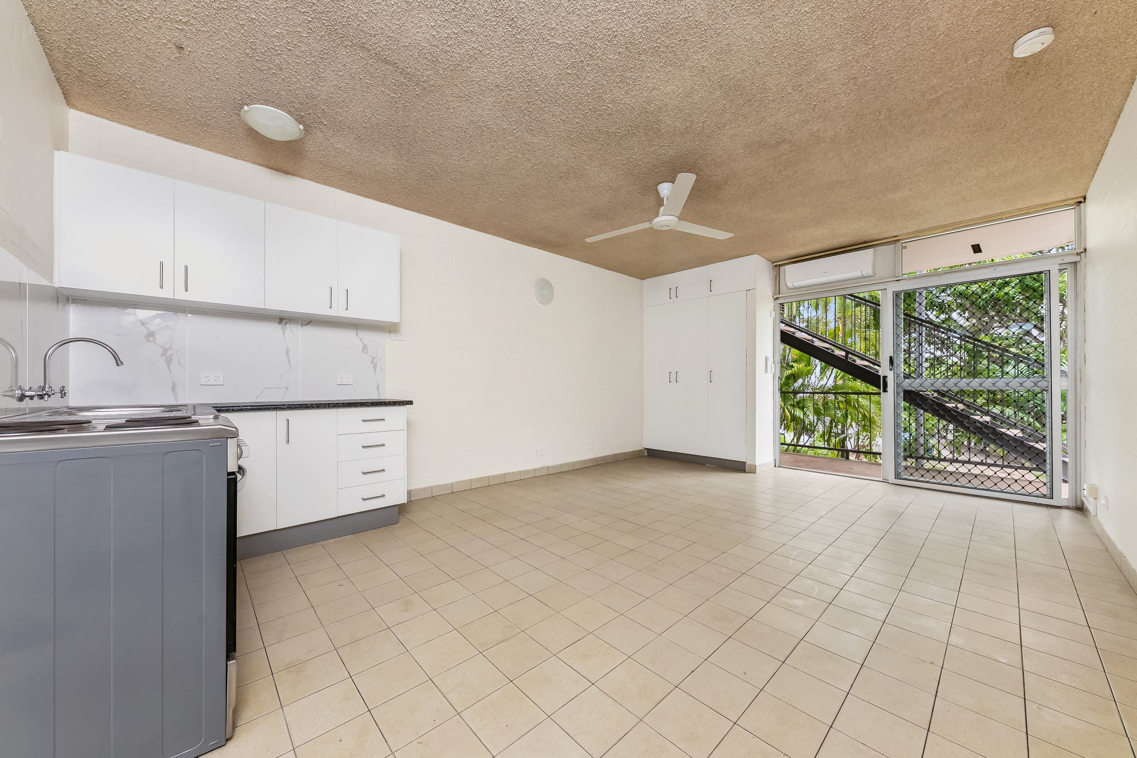 254 Casuarina Drive, Nightcliff NT 0810, Nightcliff - Thumbnail 3