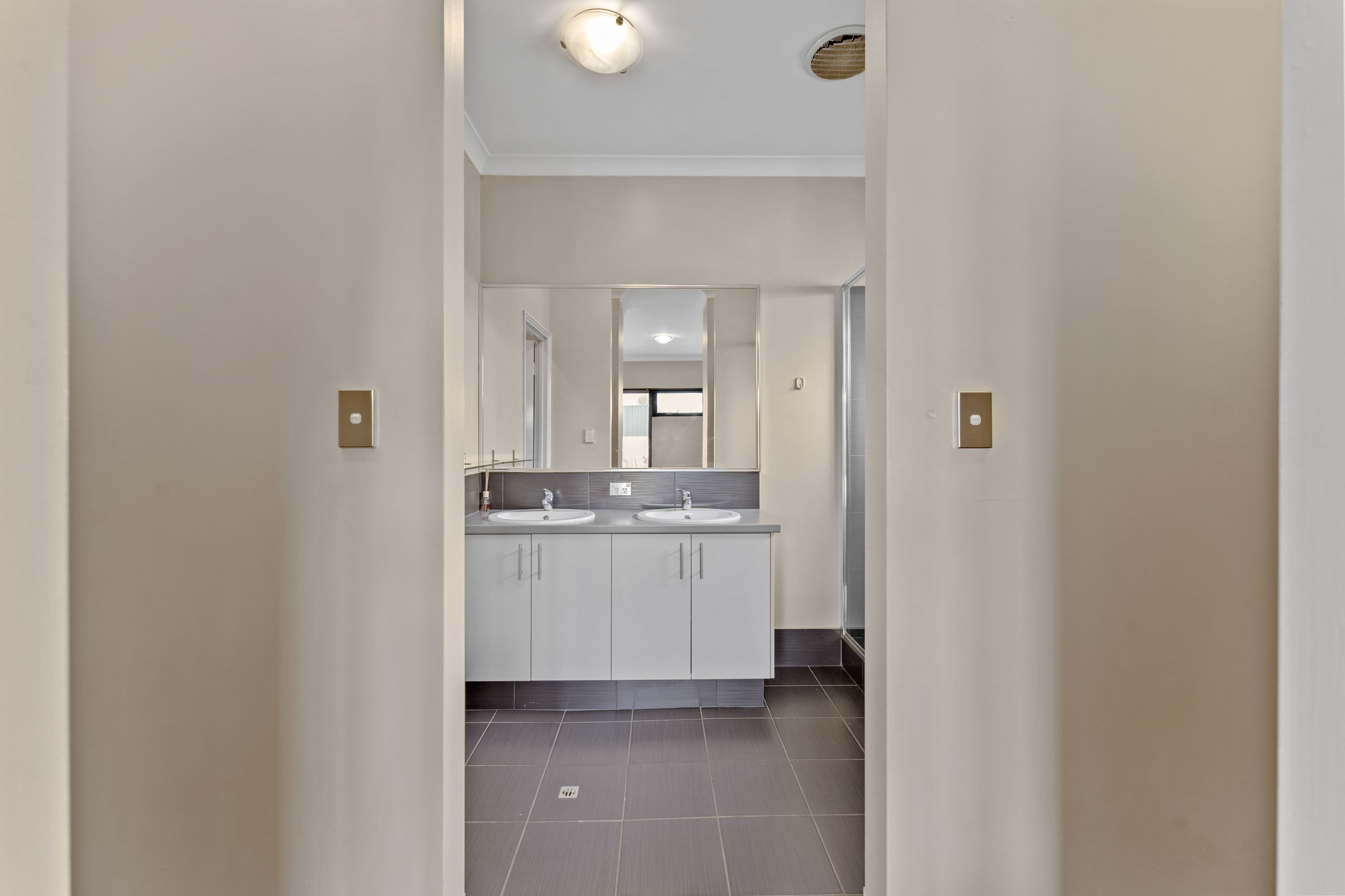 13 Strathallen Street, Baldivis WA 6171, Baldivis - Thumbnail 8
