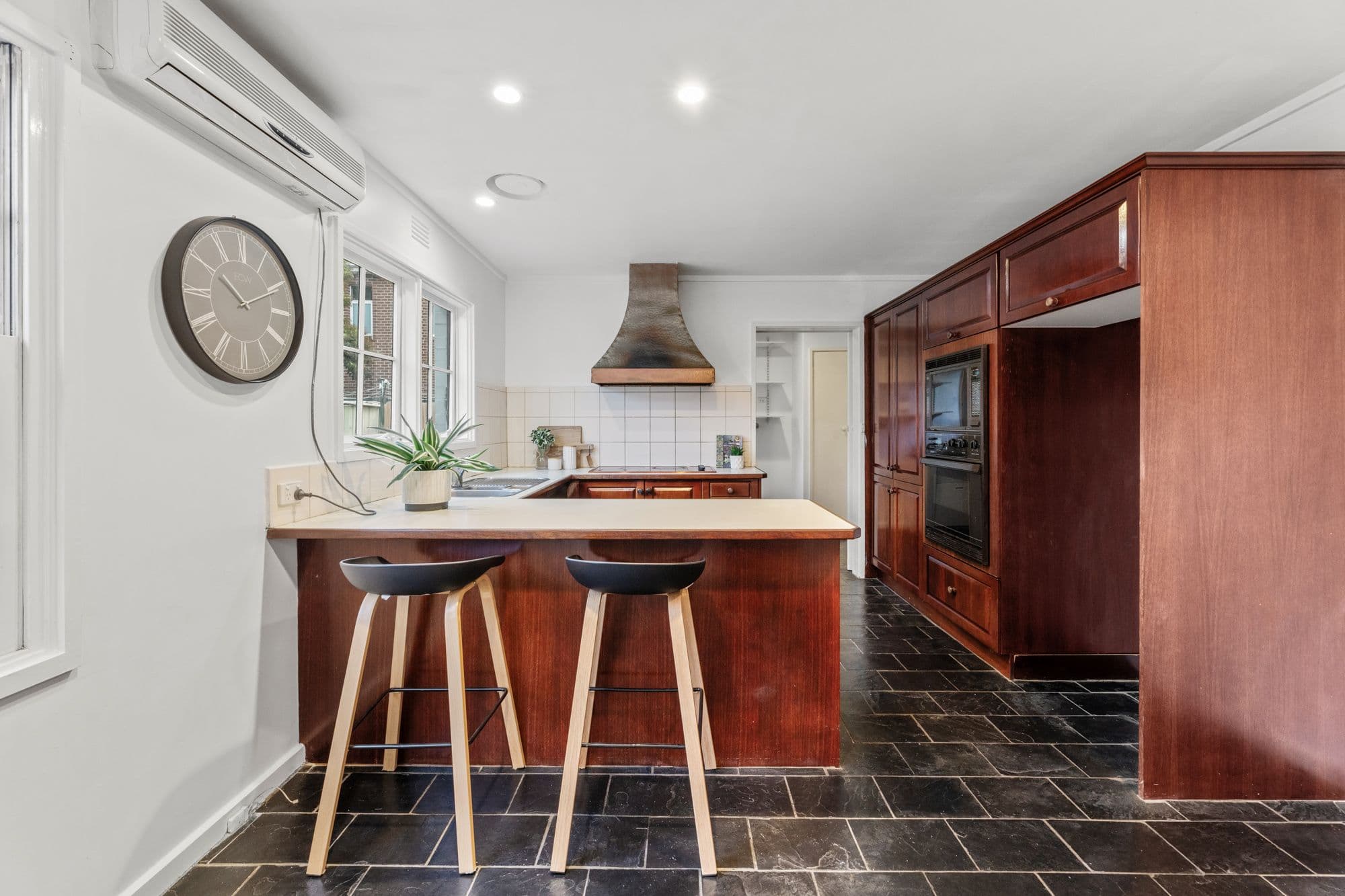 3 Lindisfarne Drive, Burwood East VIC 3151, Burwood East - Thumbnail 5