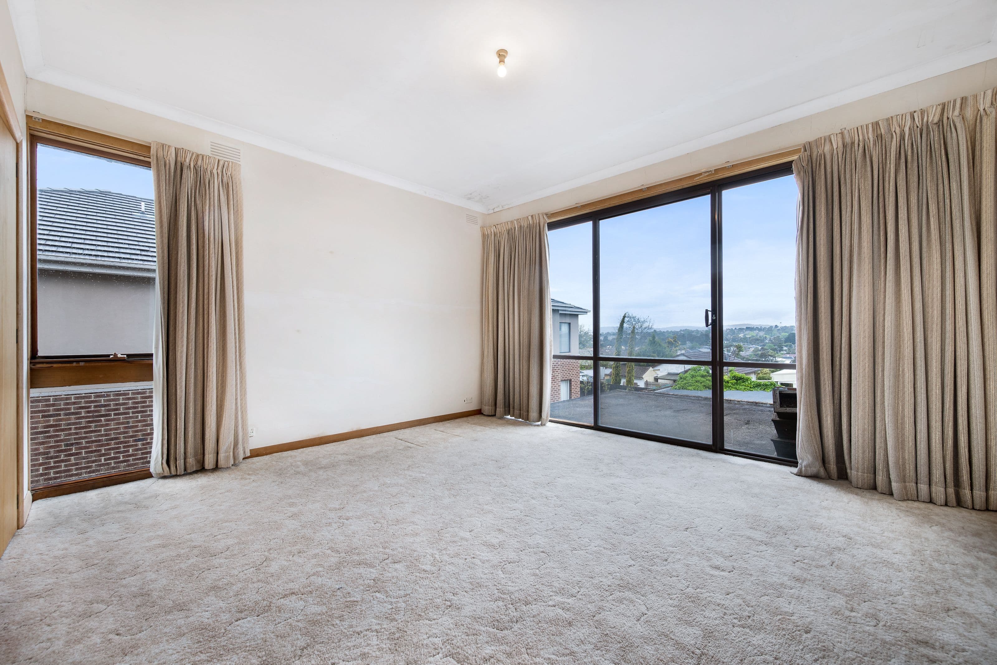 26 Durward Avenue, Glen Waverley VIC 3150, Glen Waverley - Thumbnail 6