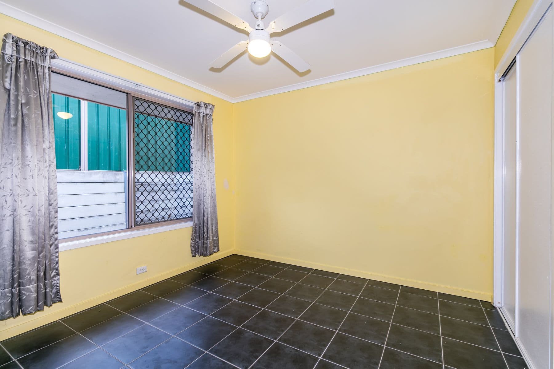 6 Renfrew Street, Hillcrest QLD 4118, Hillcrest - Thumbnail 8