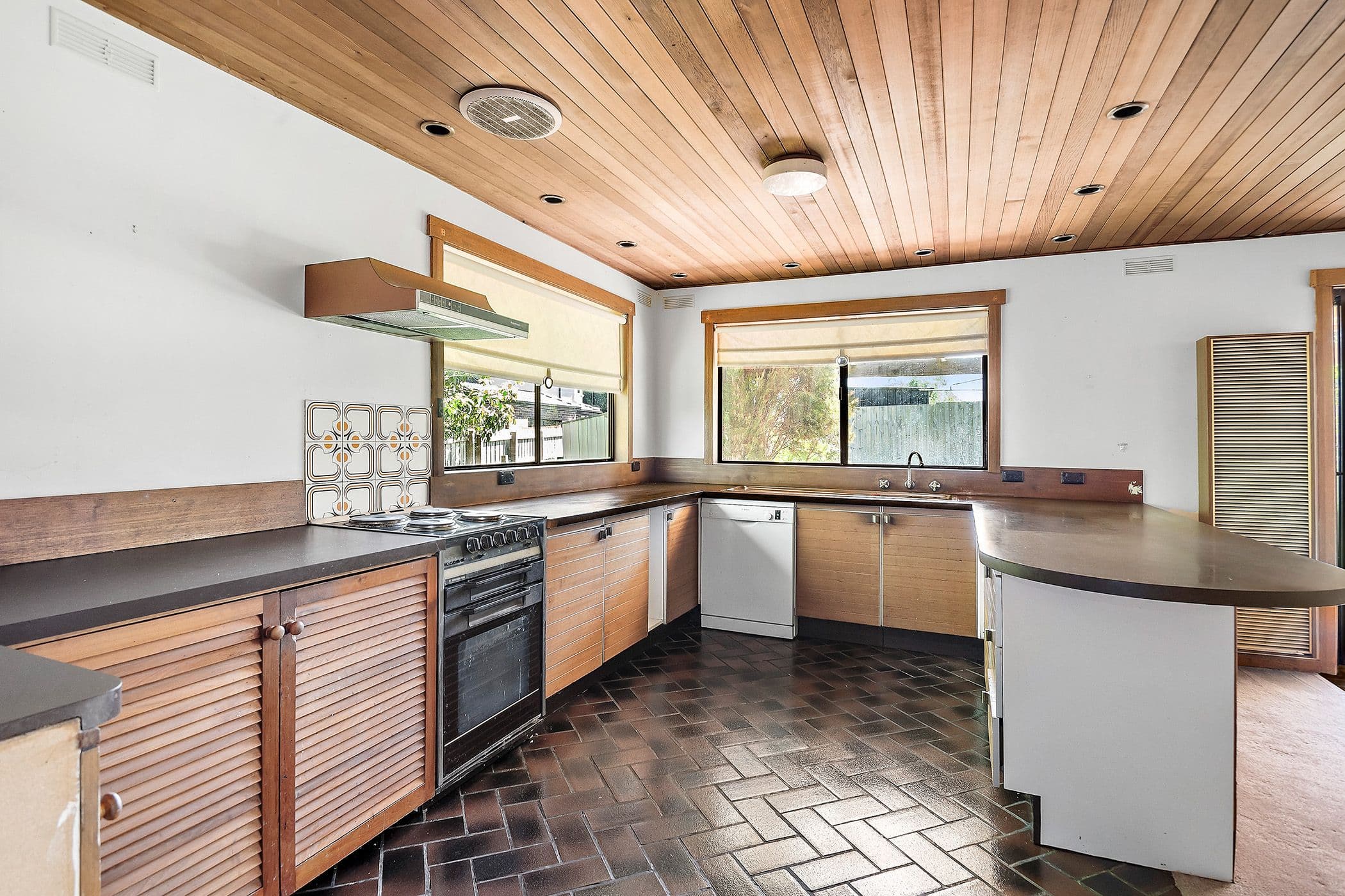 1 Wallace Avenue, Frankston VIC 3199, Frankston - Thumbnail 6