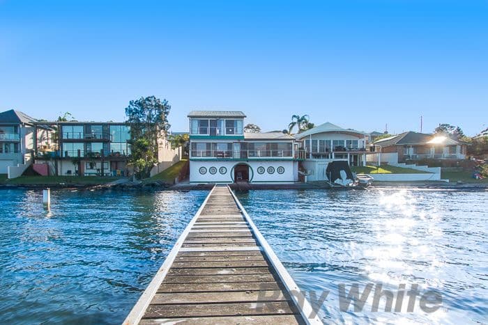 142 Ross Street, Belmont - Image 1