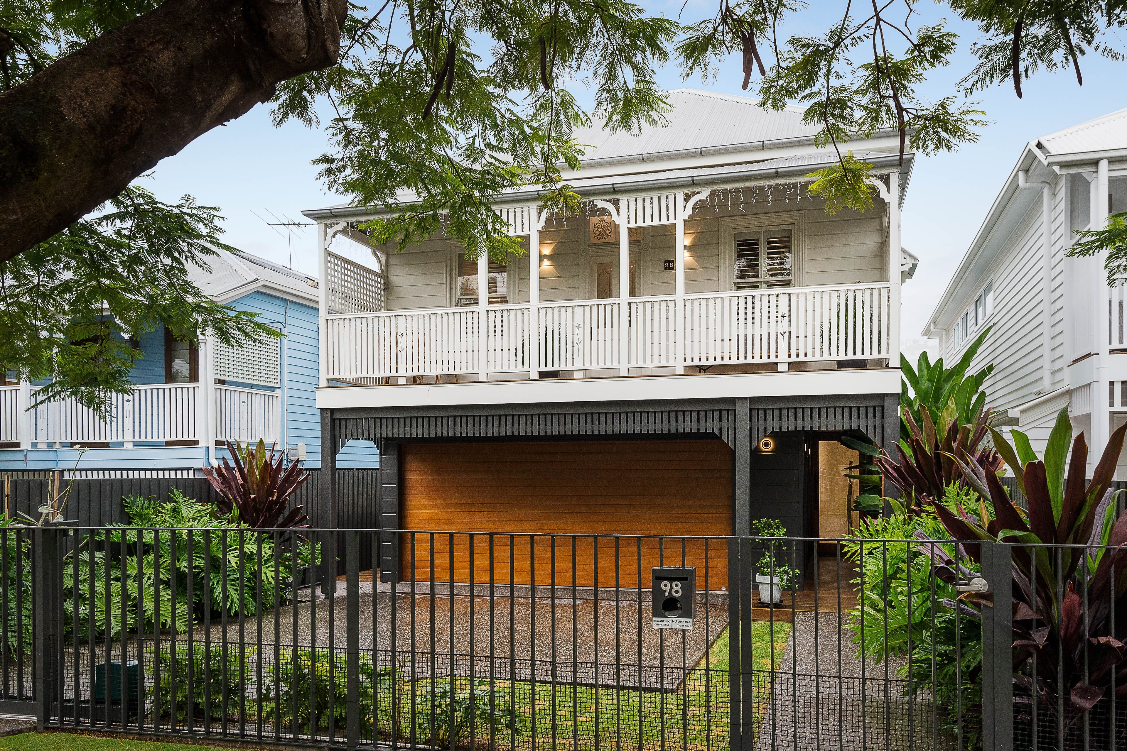 98 Malcolm Street, Hawthorne QLD 4171, Hawthorne - Image 1