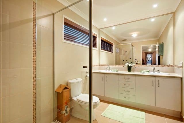18 Daventry Court, BERWICK VIC 3806, Berwick - Thumbnail 8