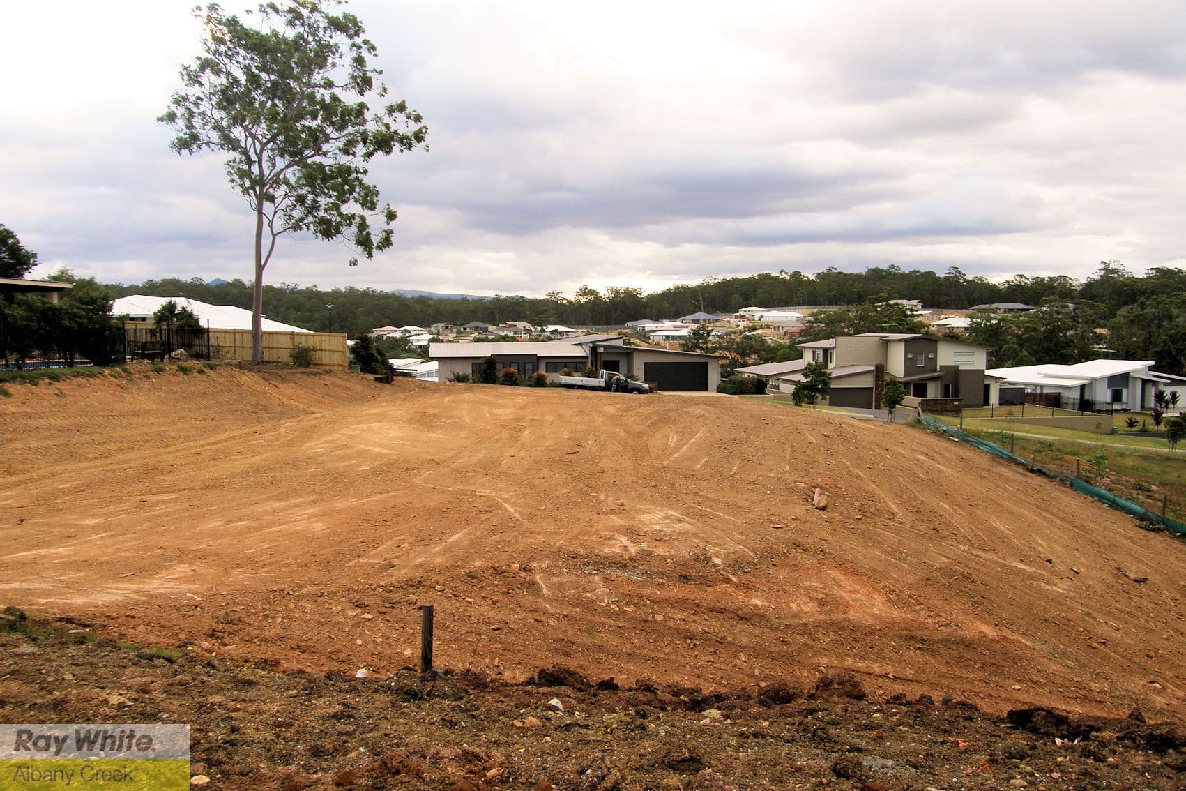 4 Katrina Court, CASHMERE QLD 4500, Cashmere - Thumbnail 3