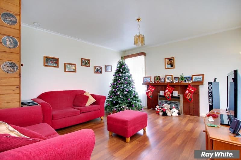 9 Moona Avenue, MORNINGTON VIC 3931, Mornington - Thumbnail 3