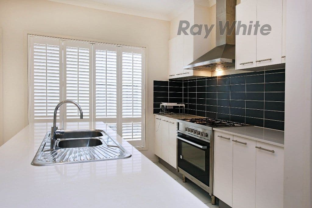 42 Nossal Drive, Point Cook VIC 3030, Point Cook - Thumbnail 5