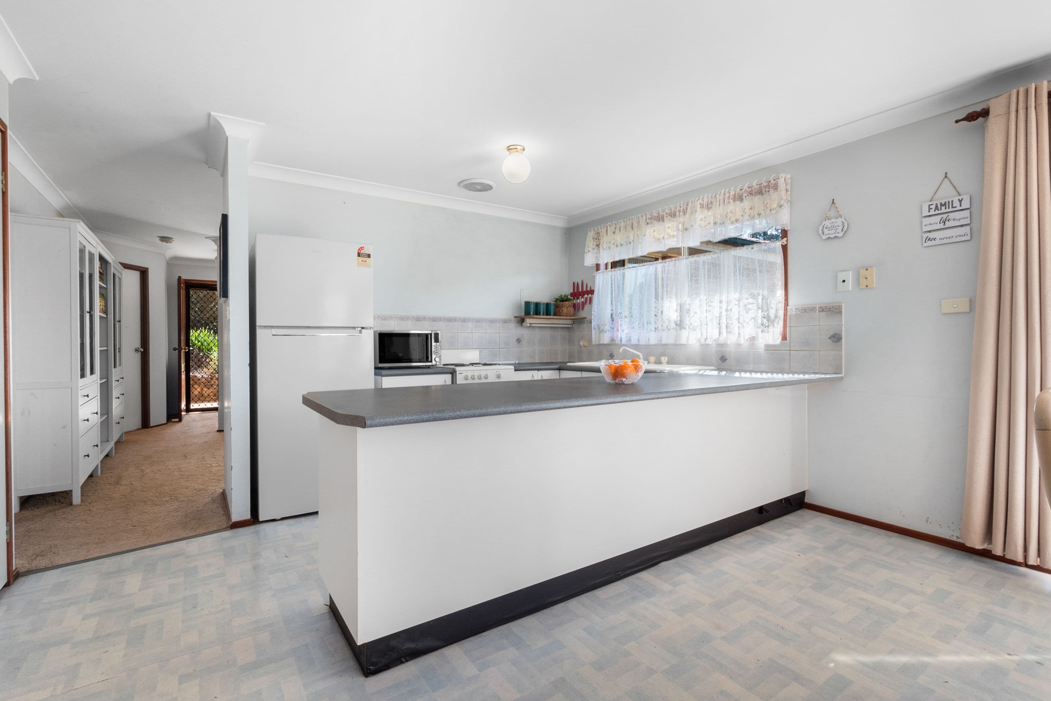 37 Booker Road, Hawkesbury Heights NSW 2777, Hawkesbury Heights - Thumbnail 4