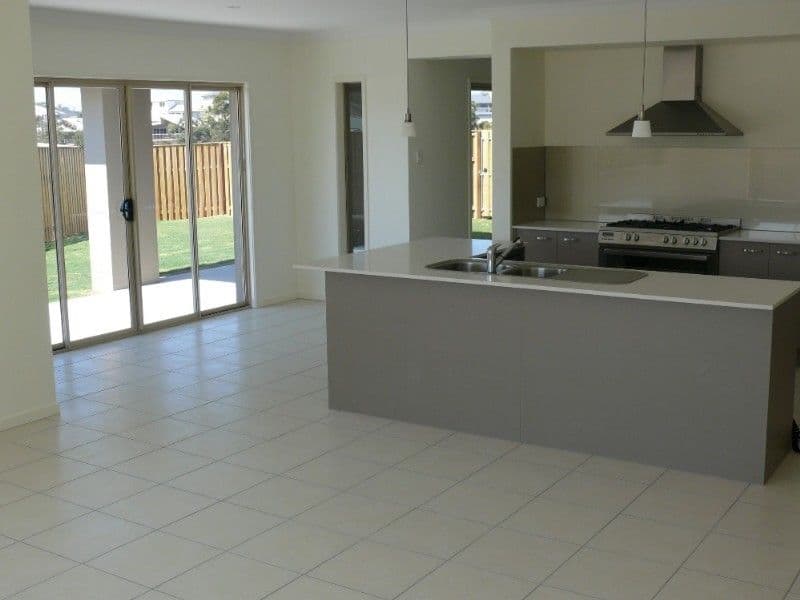 3 Garigal Court, UPPER COOMERA QLD 4209, Upper Coomera - Thumbnail 2
