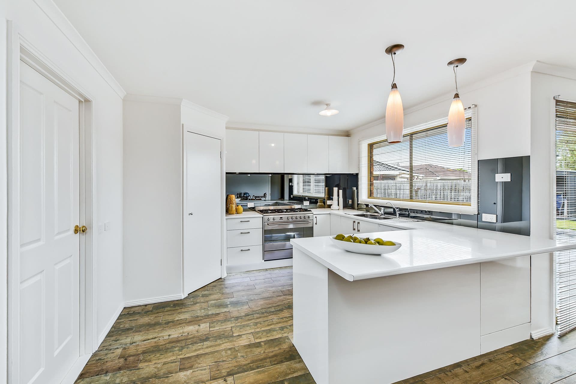 98 Bellevue Drive, Berwick VIC 3806, Berwick - Thumbnail 4