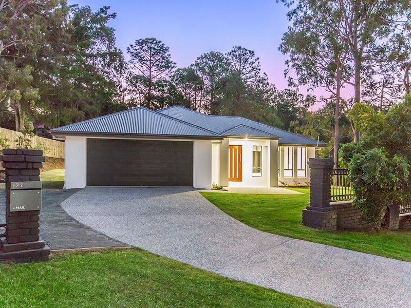 121 Glade Drive, Gaven QLD 4211, Gaven - Thumbnail 2