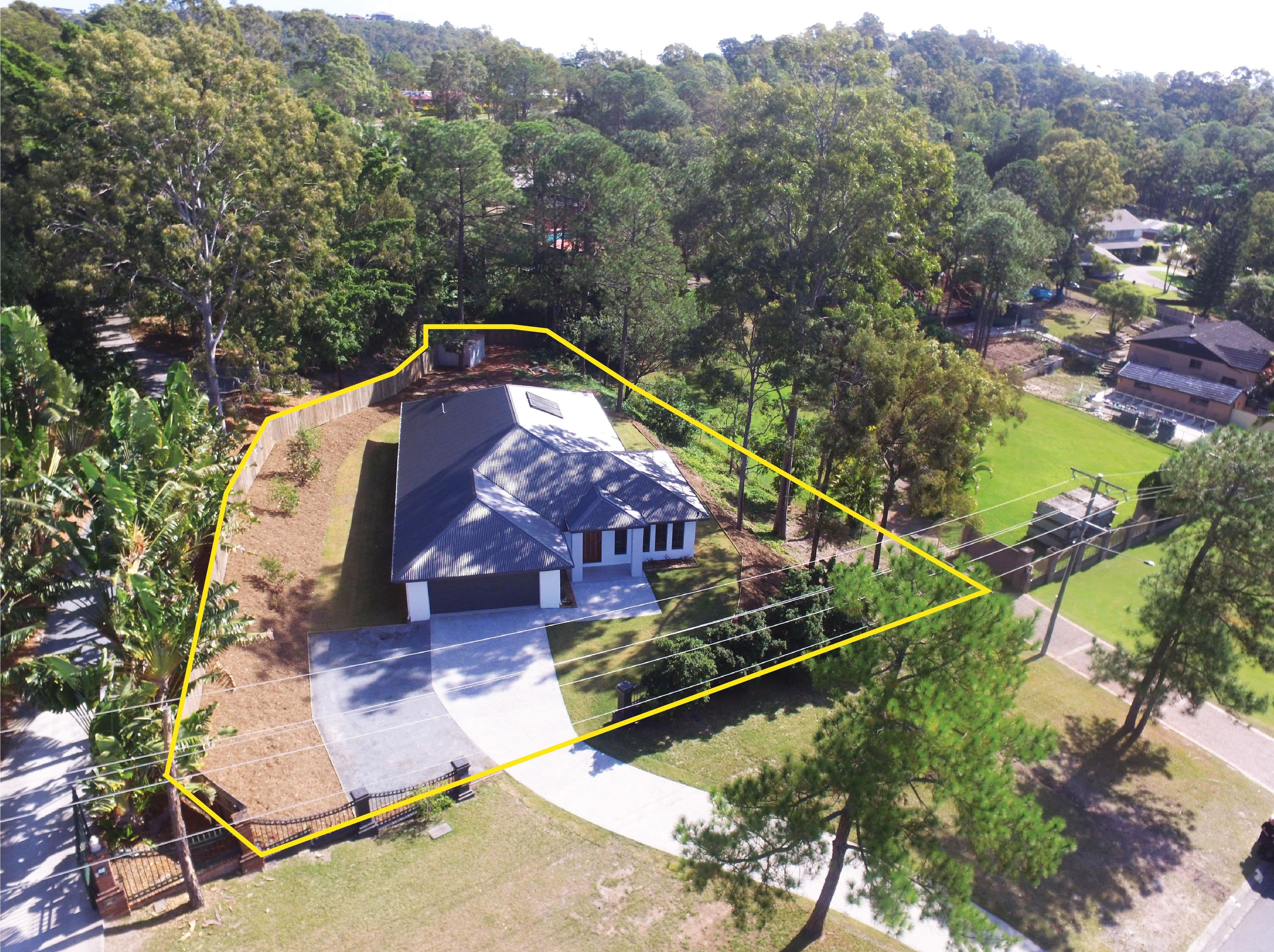 121 Glade Drive, Gaven QLD 4211, Gaven - Thumbnail 3